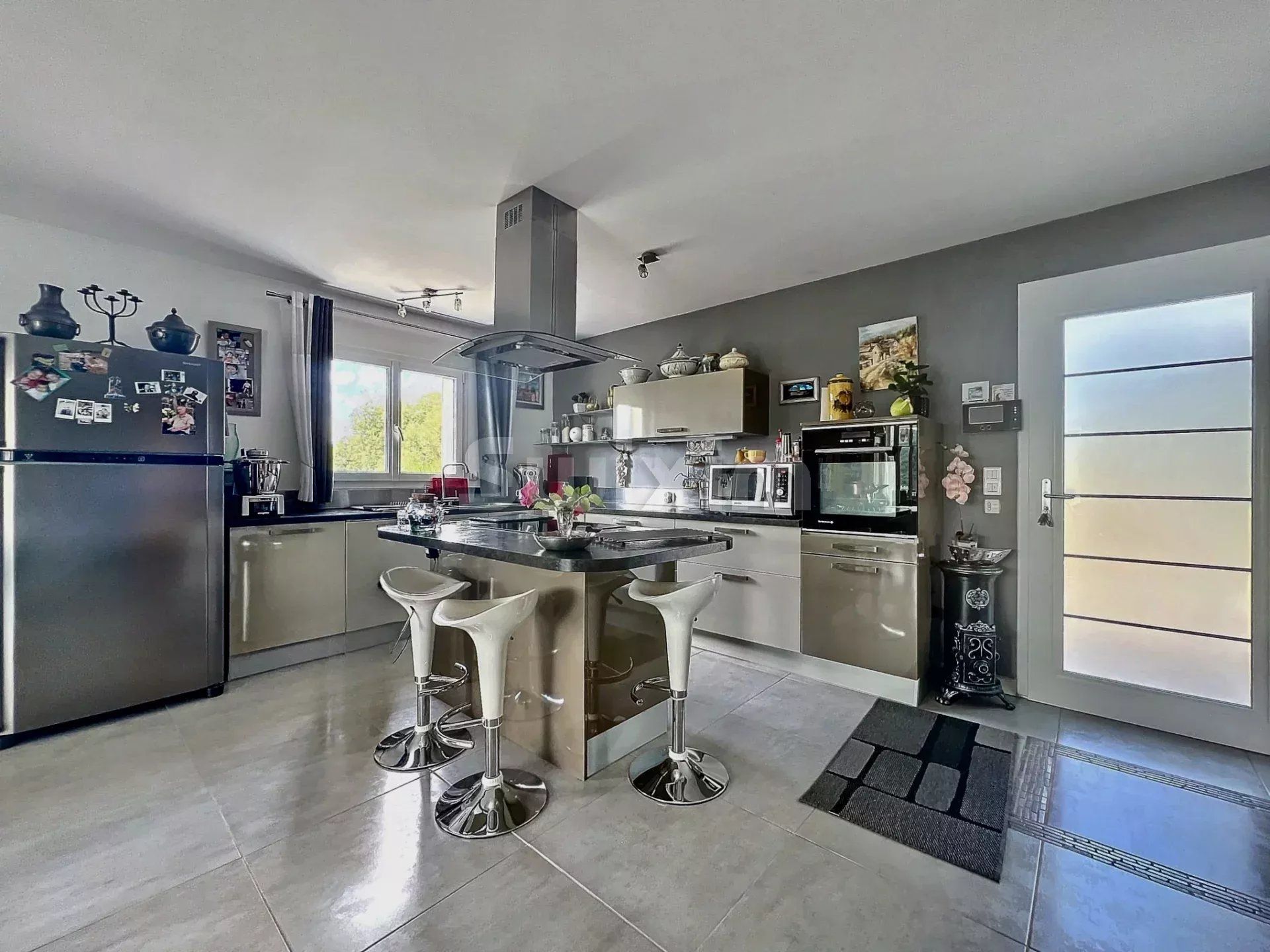 villa 6 Camere in vendita su Génolhac (30450)