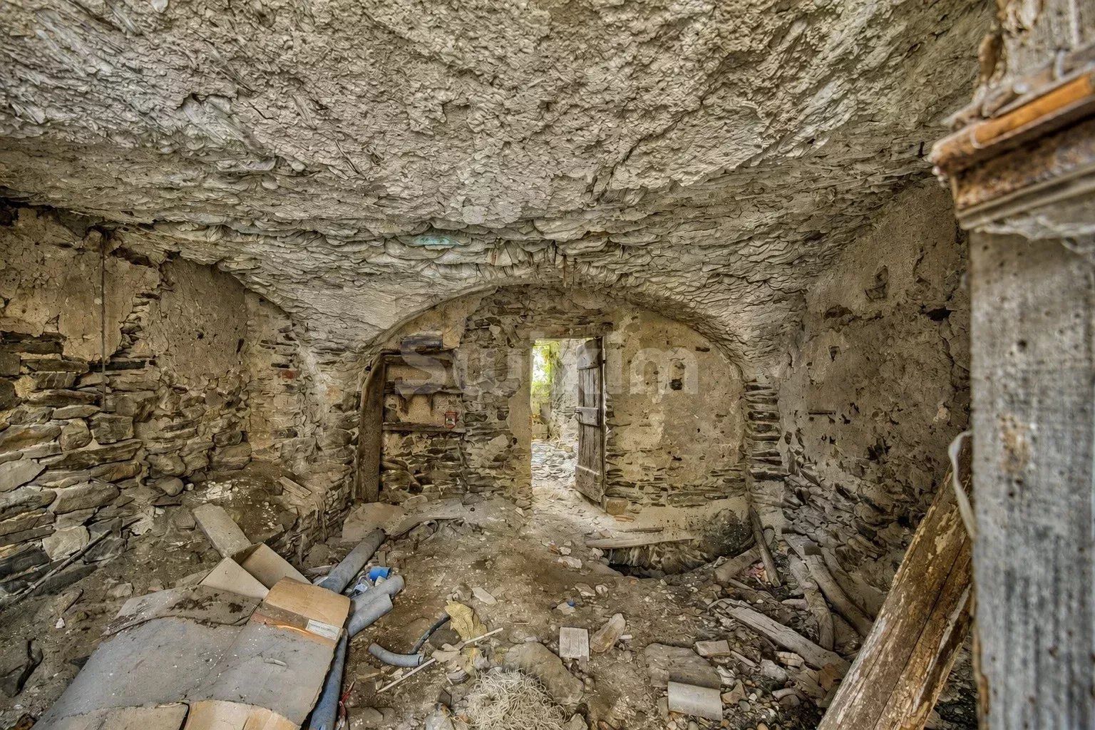 casa 2 Camere in vendita su Le Collet-de-Dèze (48160)