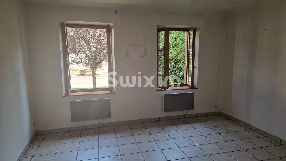 house 8 Rooms for sale on Fouchy (67220)