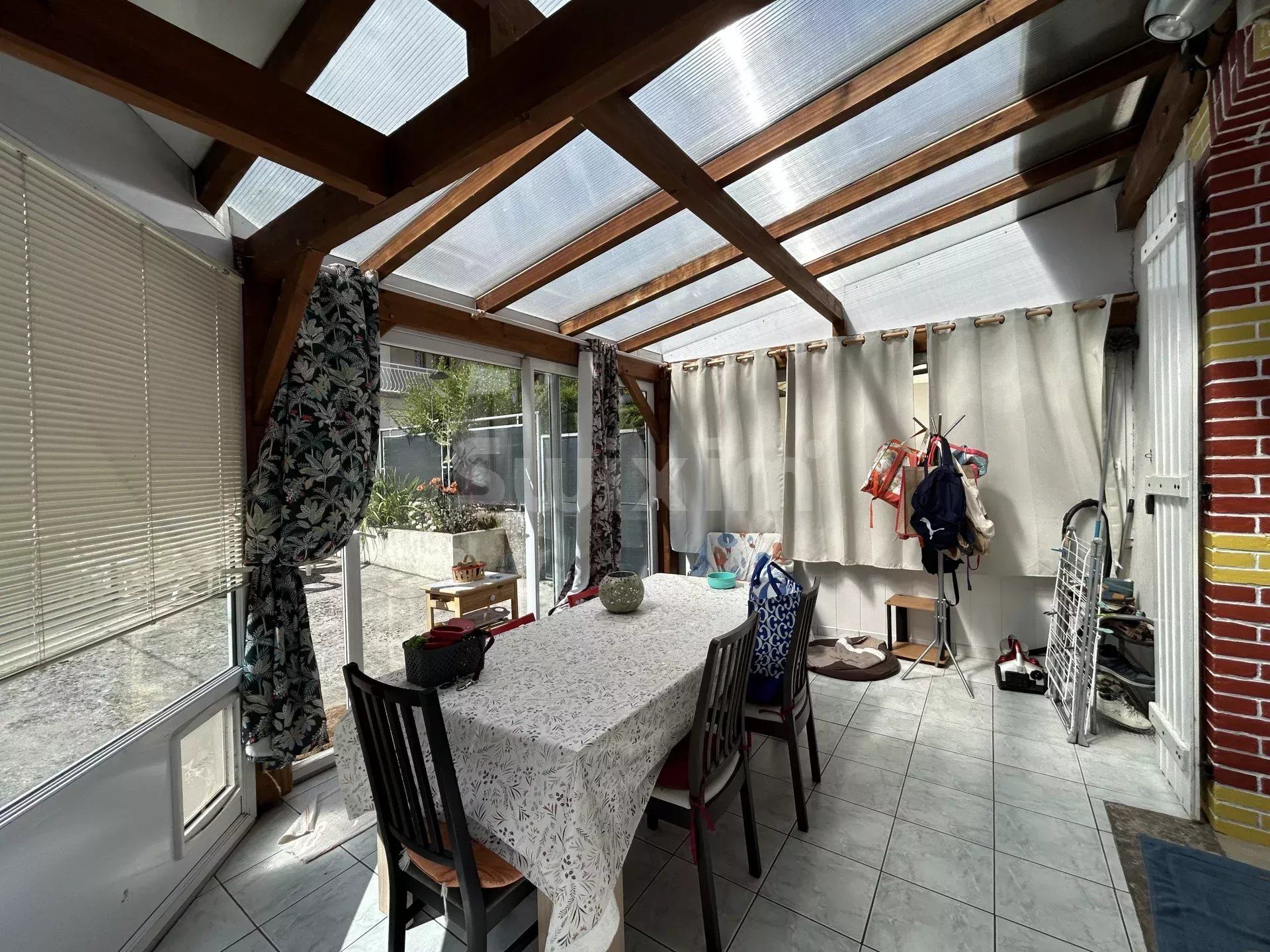 haus 4 Zimmer zum verkauf auf Lons-le-Saunier (39000)