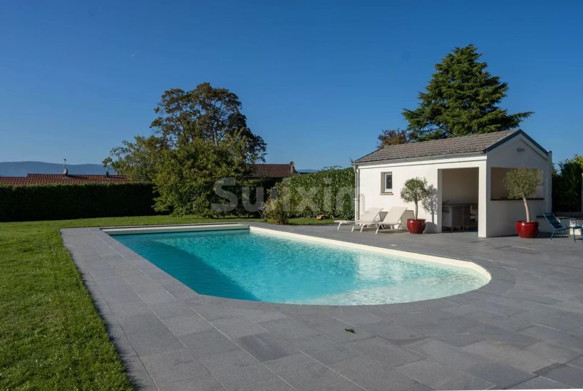 Vente Maison Nernier 8 Pièces 249 m²