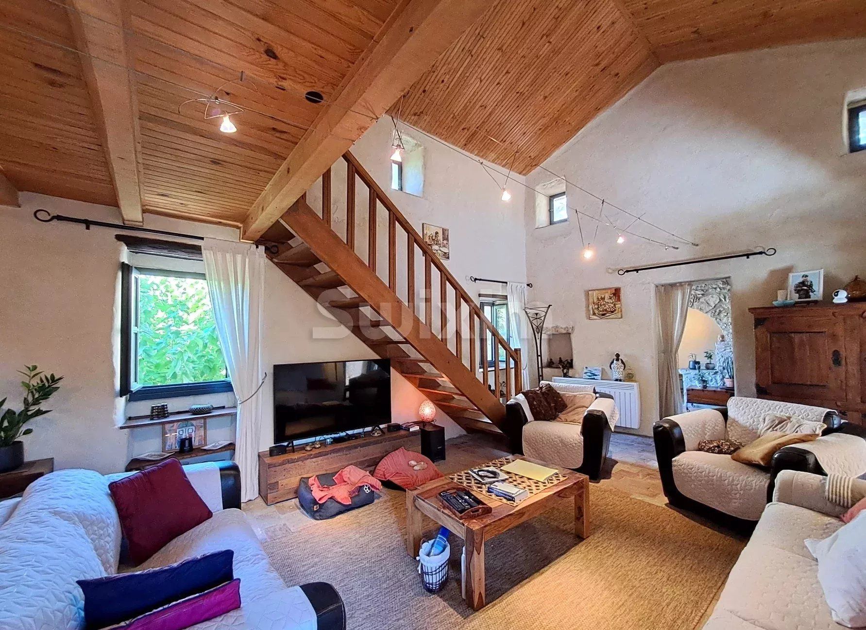 casa 5 Salas en venta en Saint-André-de-Cruzières (07460)