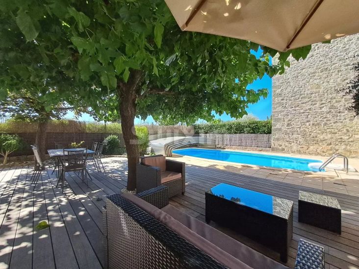 Vente Maison Saint-André-de-Cruzières 5 Pièces 228 m²