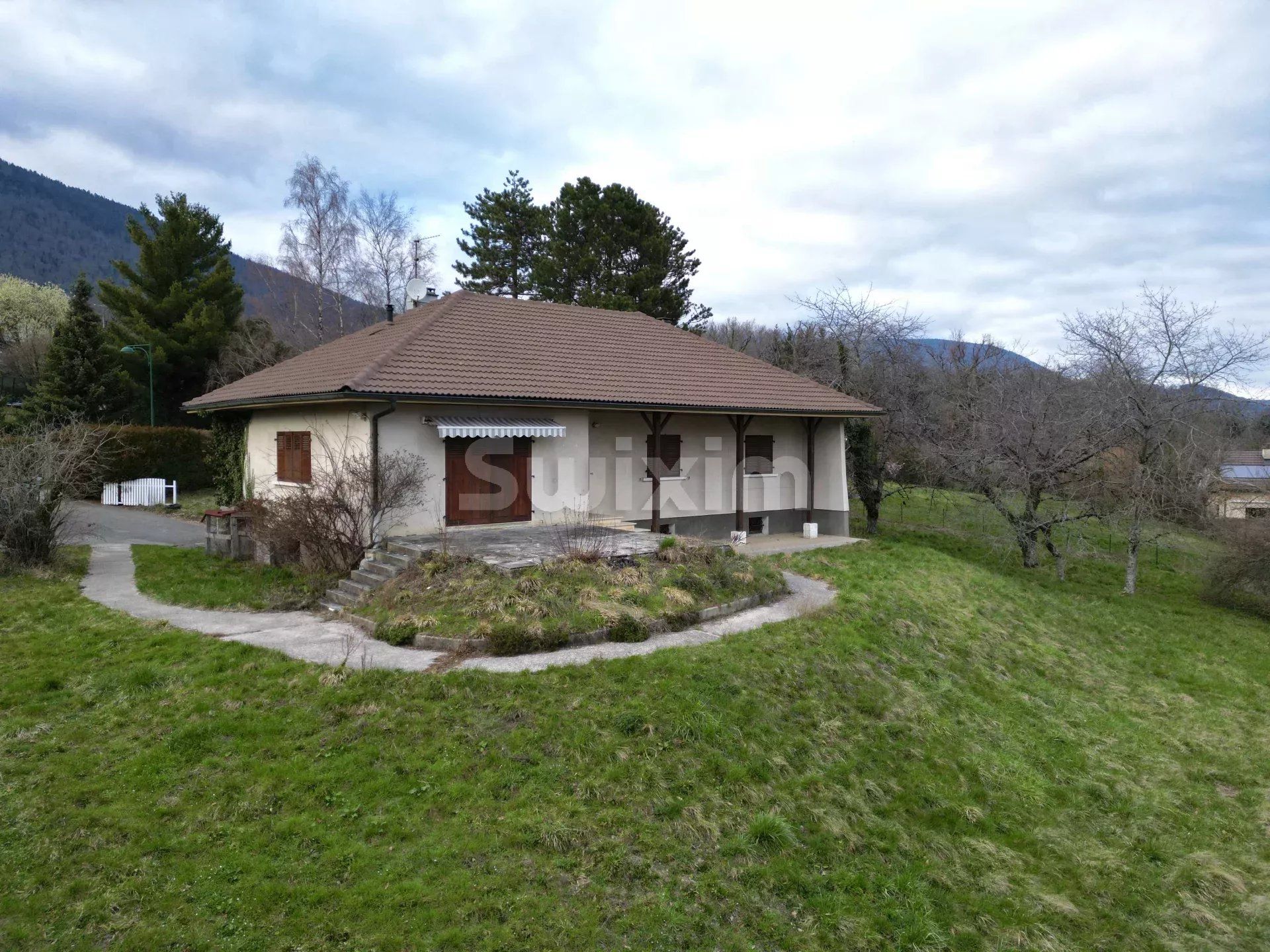 casa 6 Camere in vendita su Échenevex (01170)