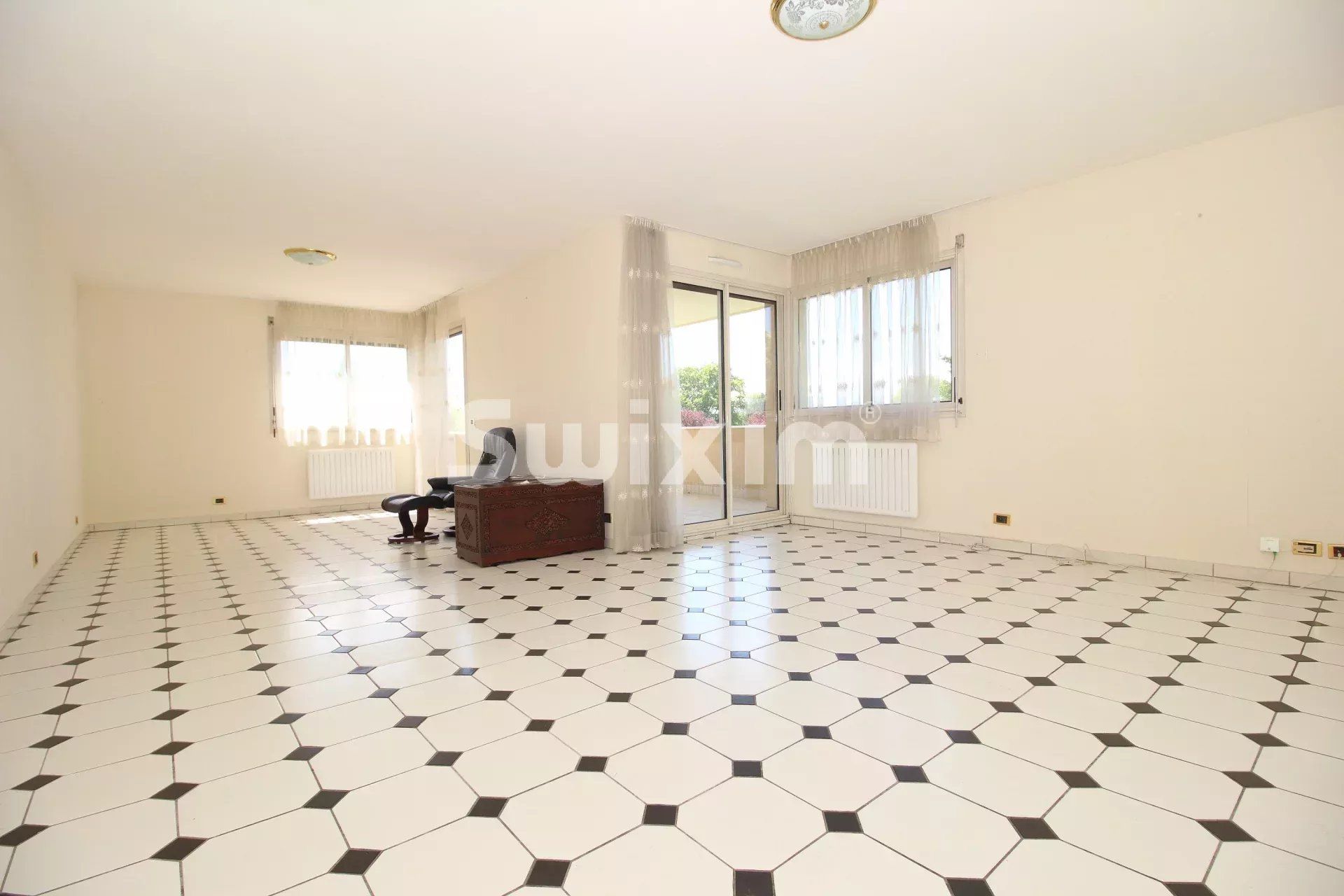 appartamento 4 Camere in vendita su Ferney-Voltaire (01210)