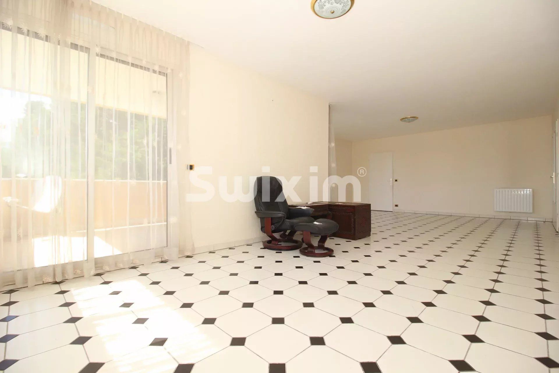 appartamento 4 Camere in vendita su Ferney-Voltaire (01210)