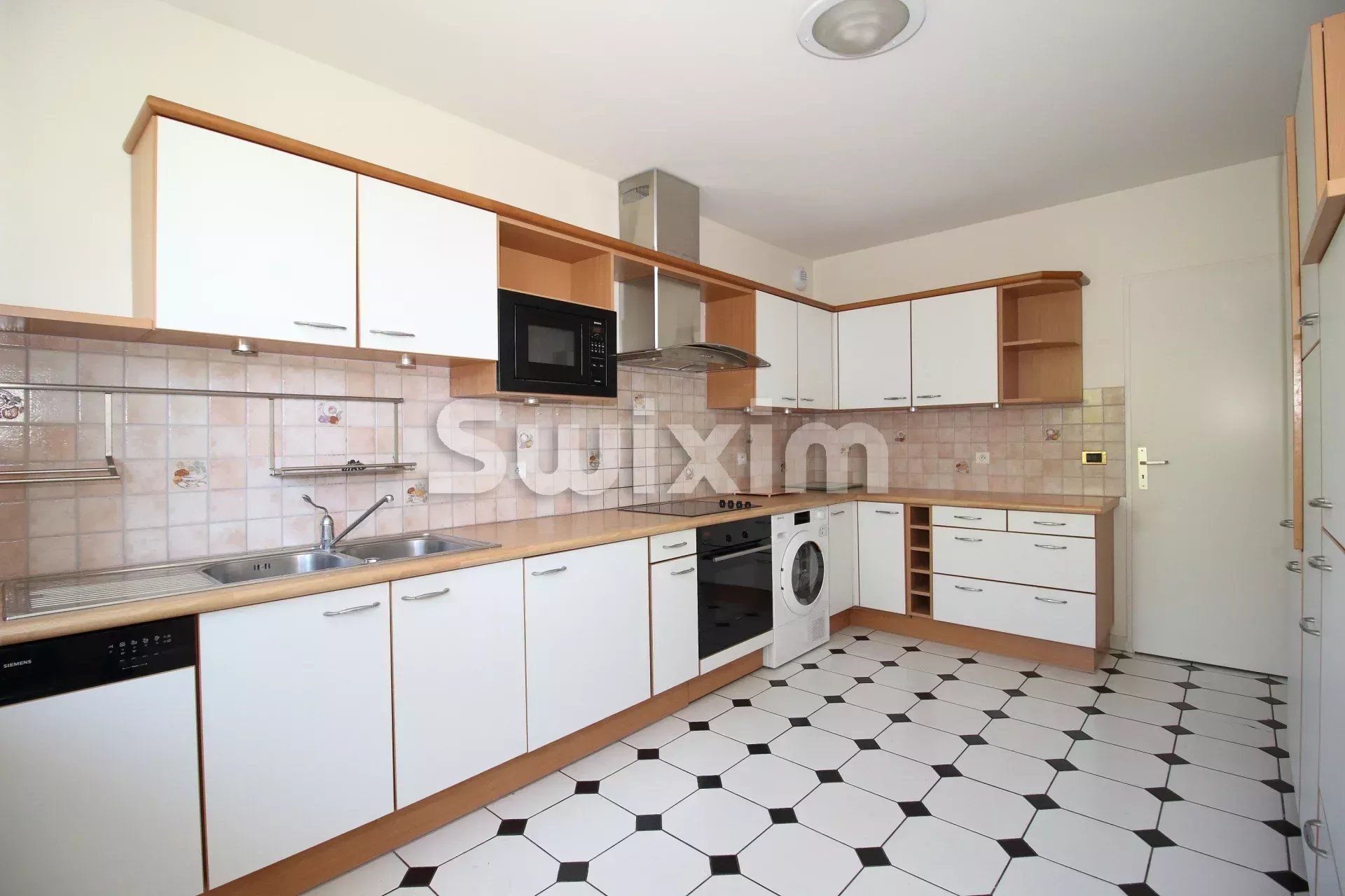 appartement 4 Pièces en vente sur Ferney-Voltaire (01210)