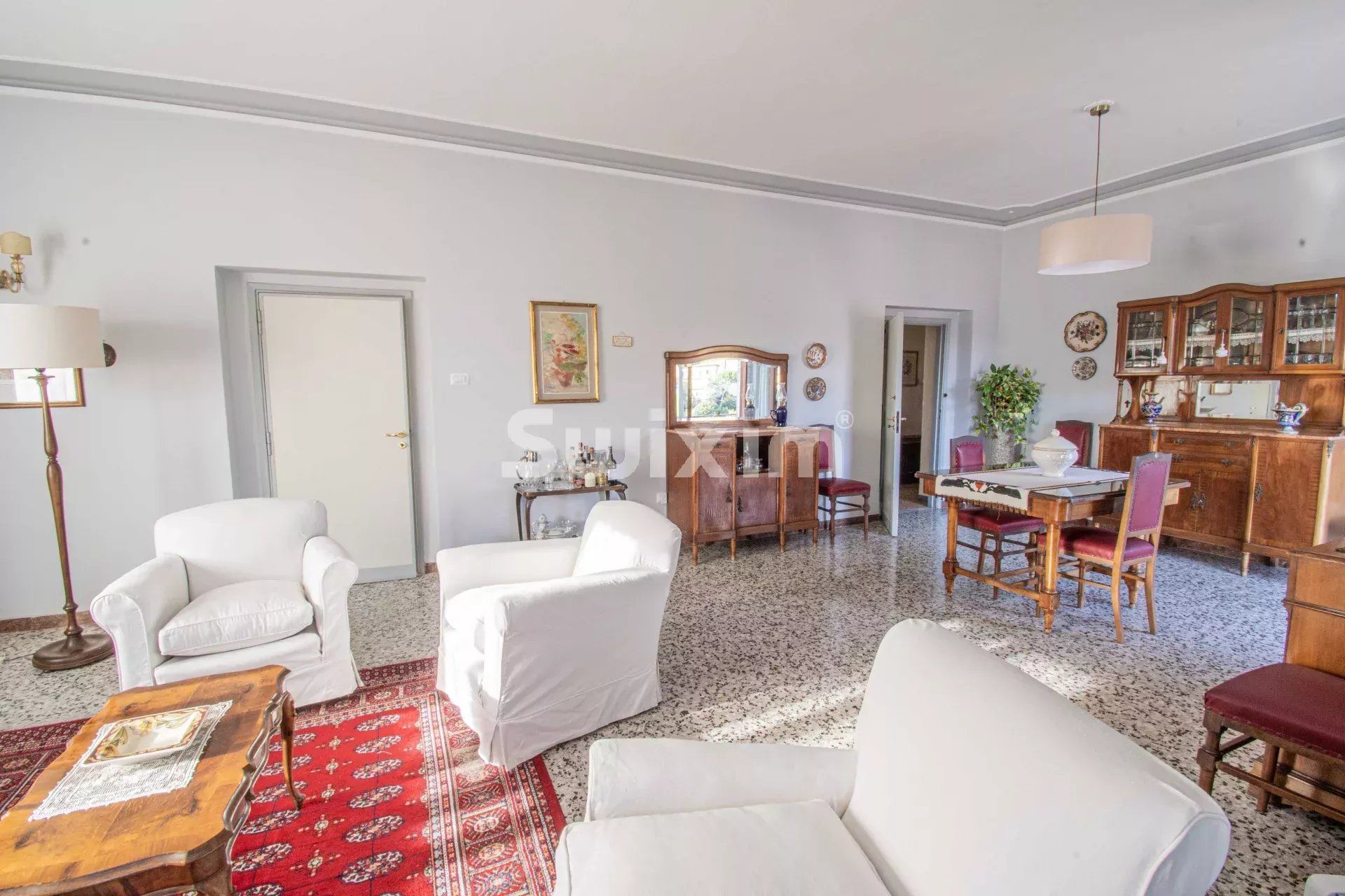 apartment 5 Rooms for rent on Siena (53100)