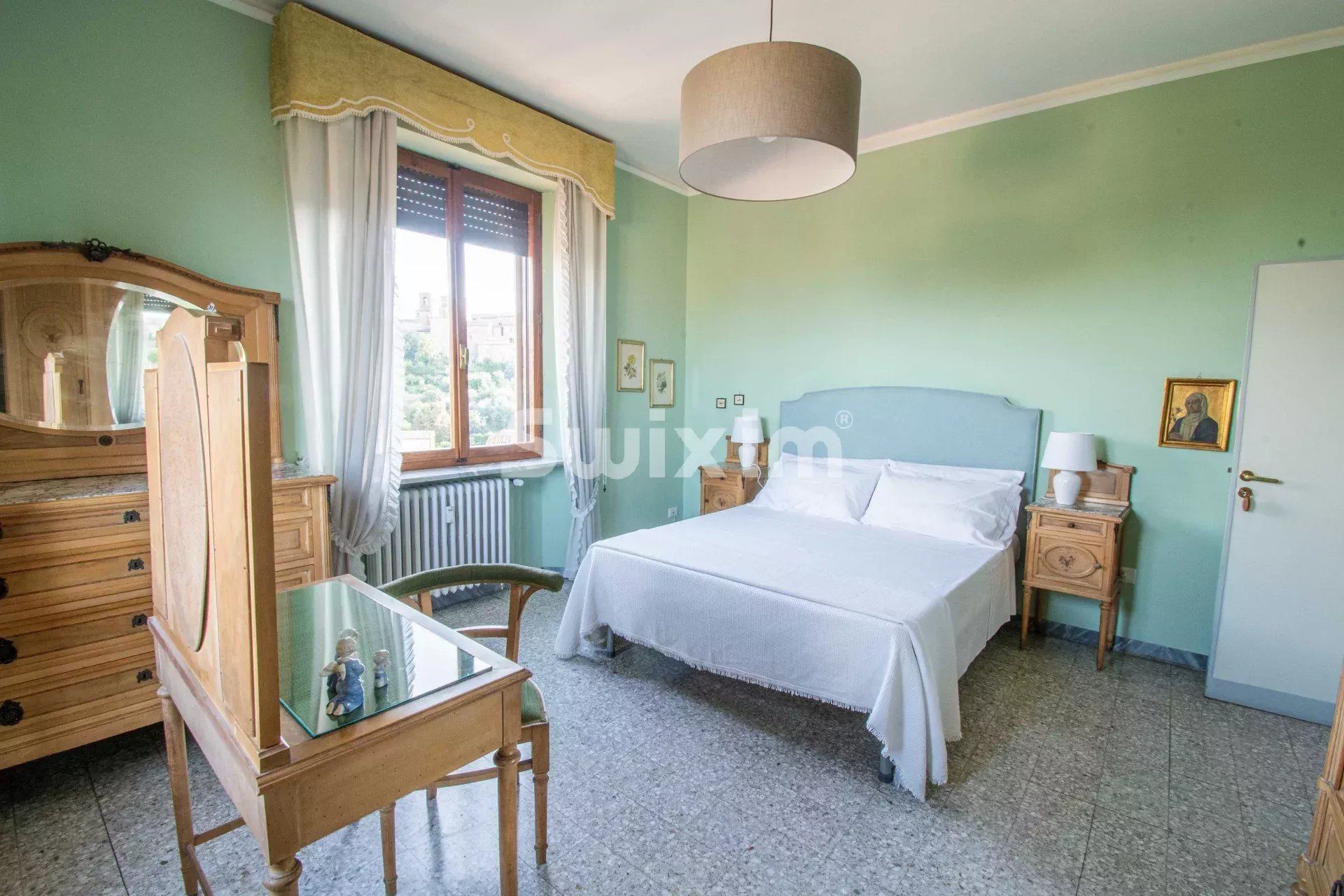 apartment 5 Rooms for rent on Siena (53100)