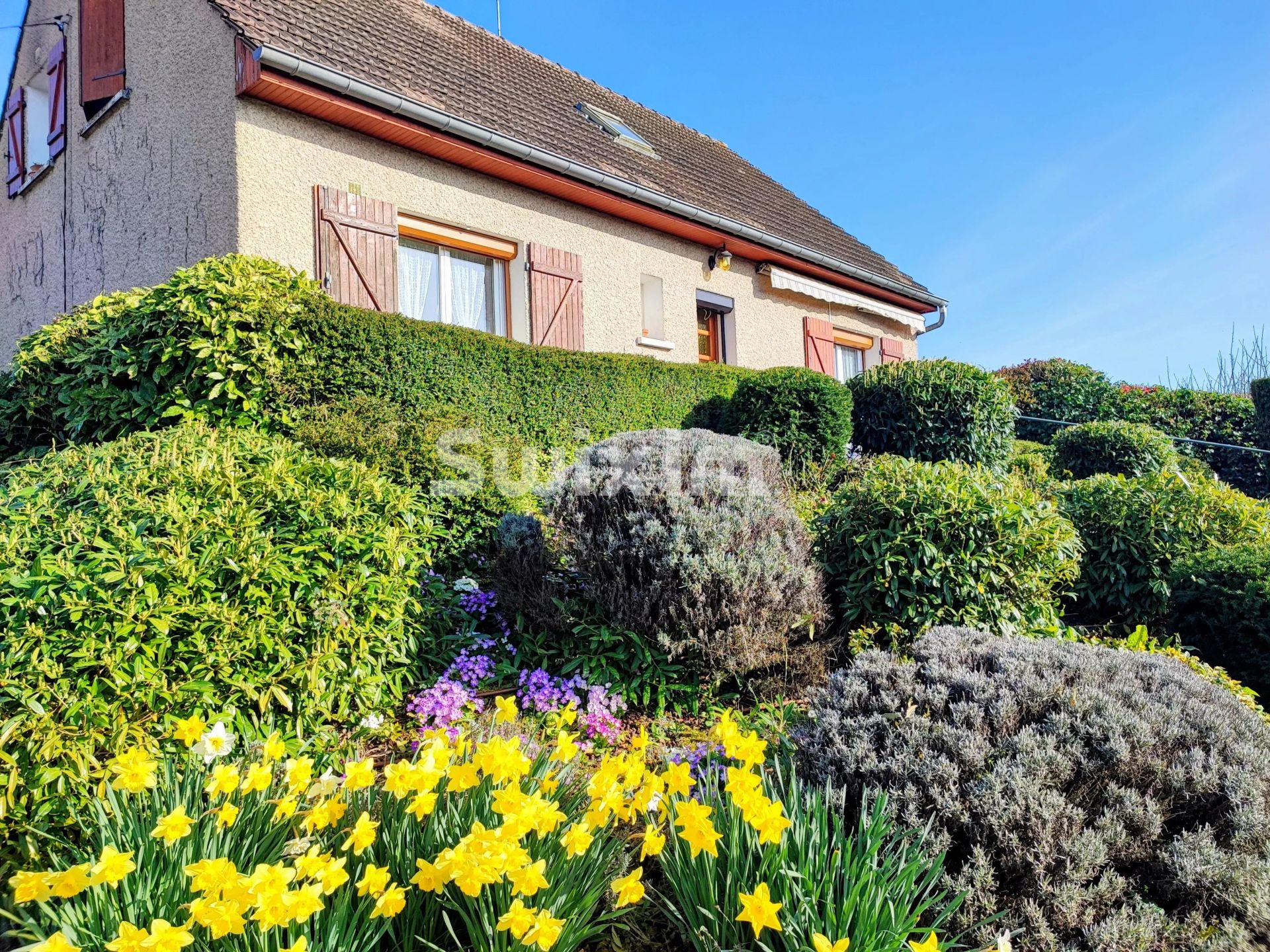 house 5 Rooms for sale on Beaune (21200)