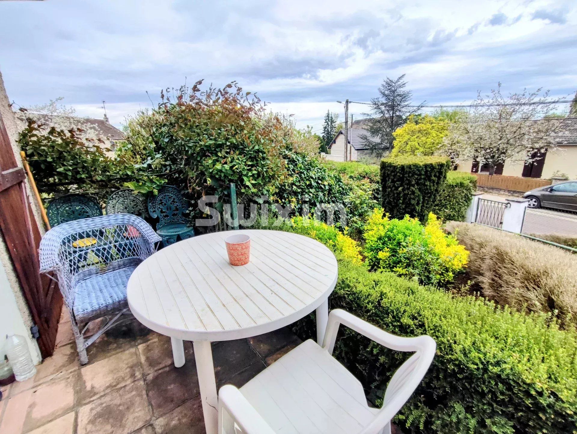 house 5 Rooms for sale on Beaune (21200)