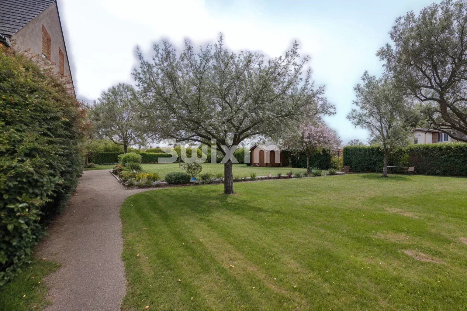 house 5 Rooms for sale on Beaune (21200)