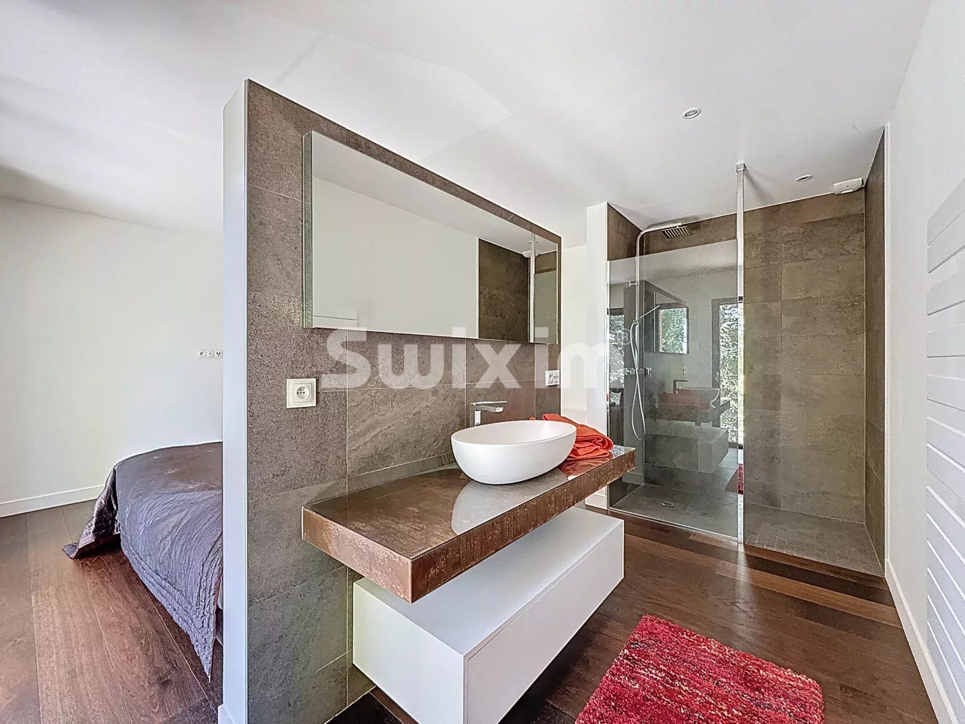 casa 8 Camere in vendita su Divonne-les-Bains (01220)