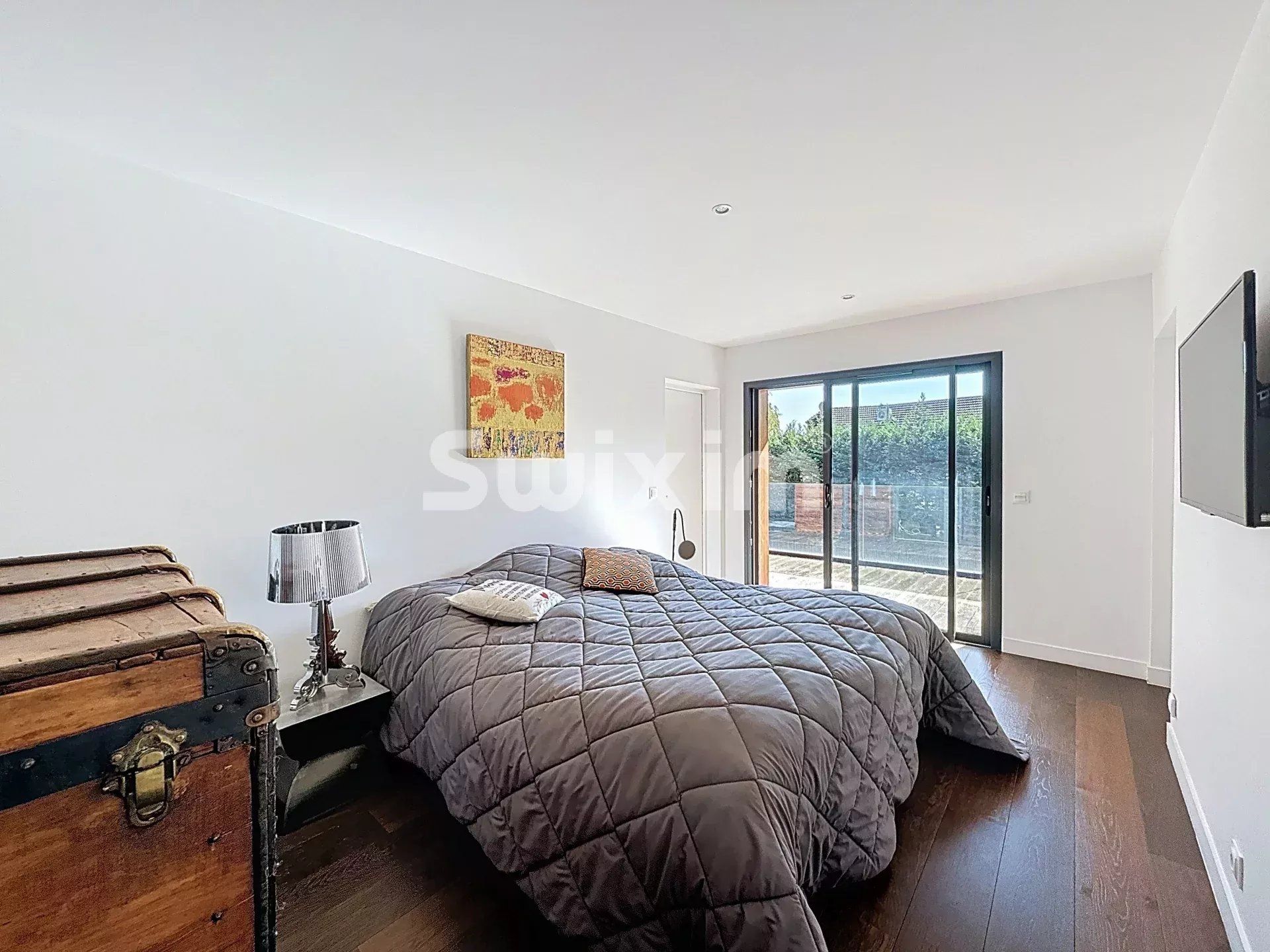 casa 8 Camere in vendita su Divonne-les-Bains (01220)