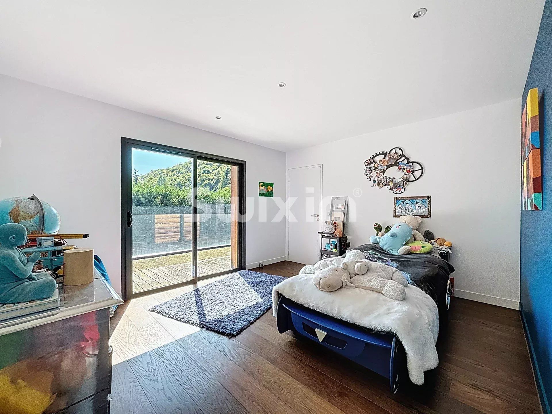 casa 8 Camere in vendita su Divonne-les-Bains (01220)