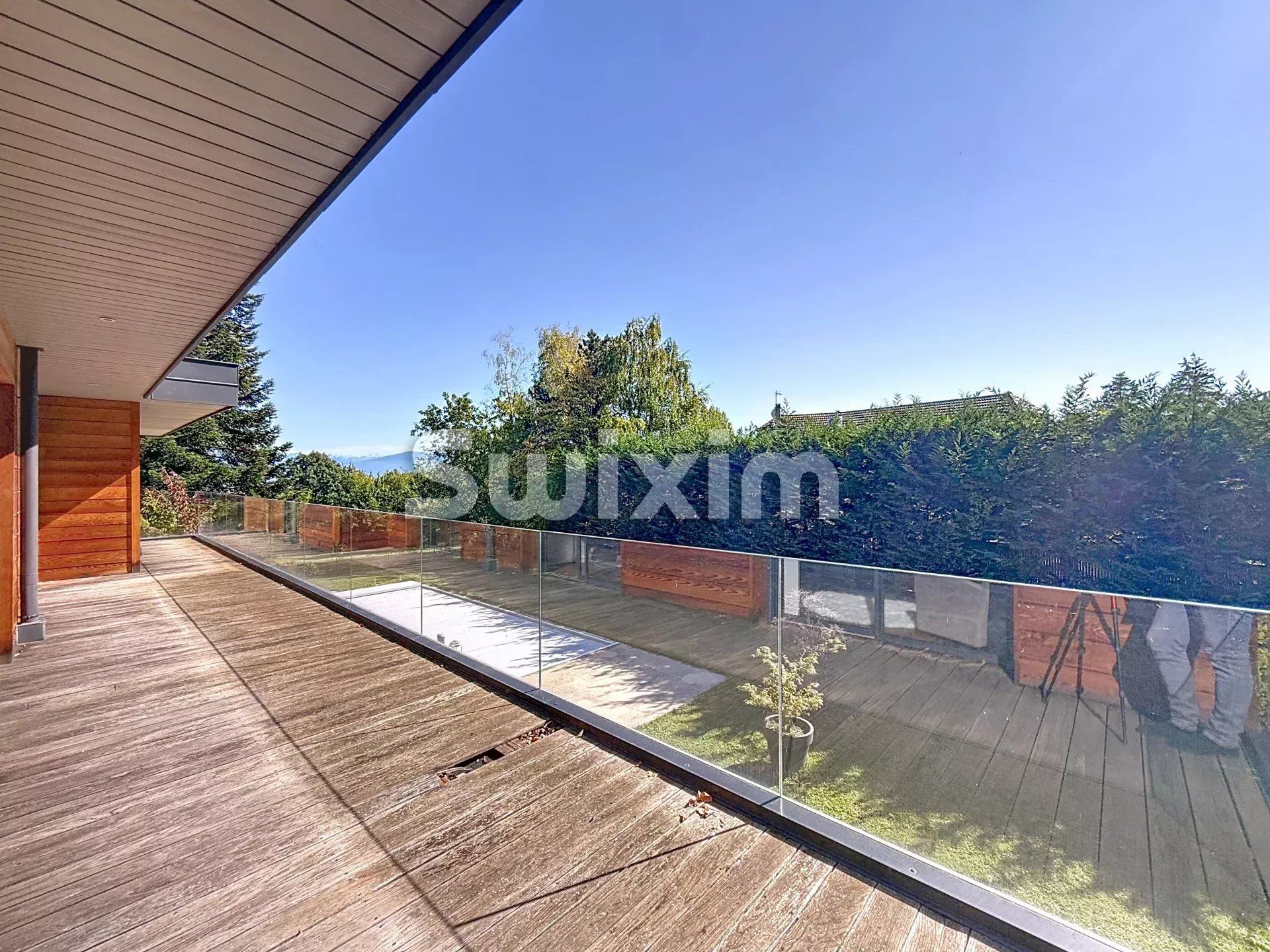 maison 8 Pièces en vente sur Divonne-les-Bains (01220)