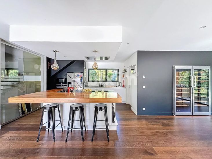 Vendita Casa Divonne-les-Bains 8&nbsp;Camere 287&nbsp;m²