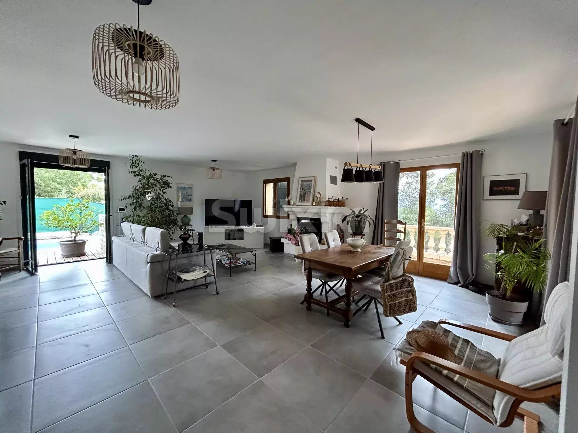 villa 4 Quartos para venda sobre Vidauban (83550)