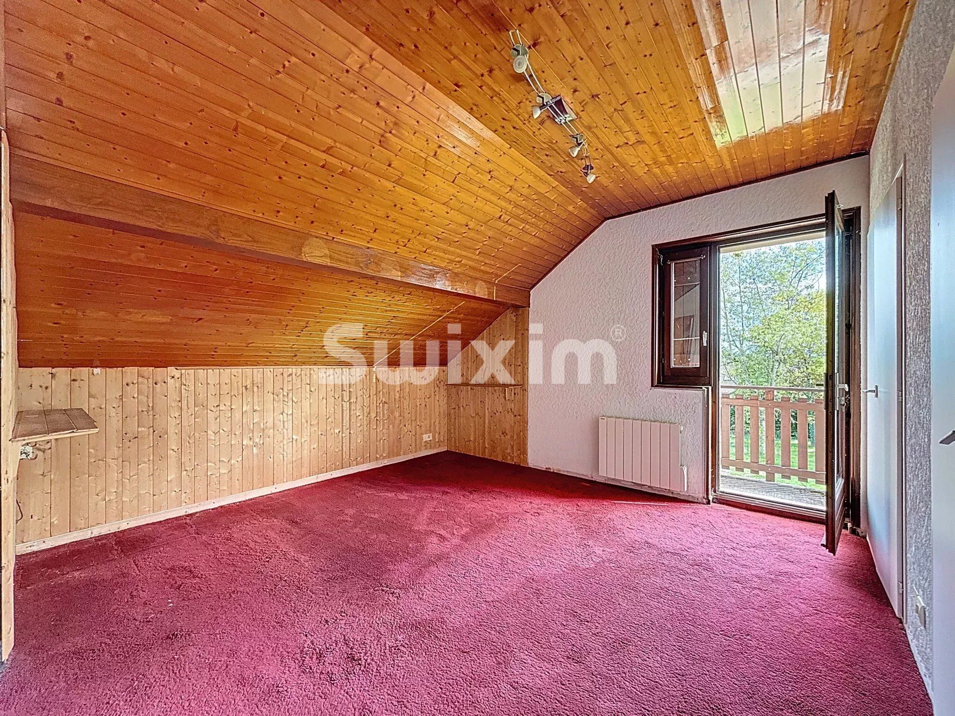 maison 7 Pièces en vente sur Cessy (01170)