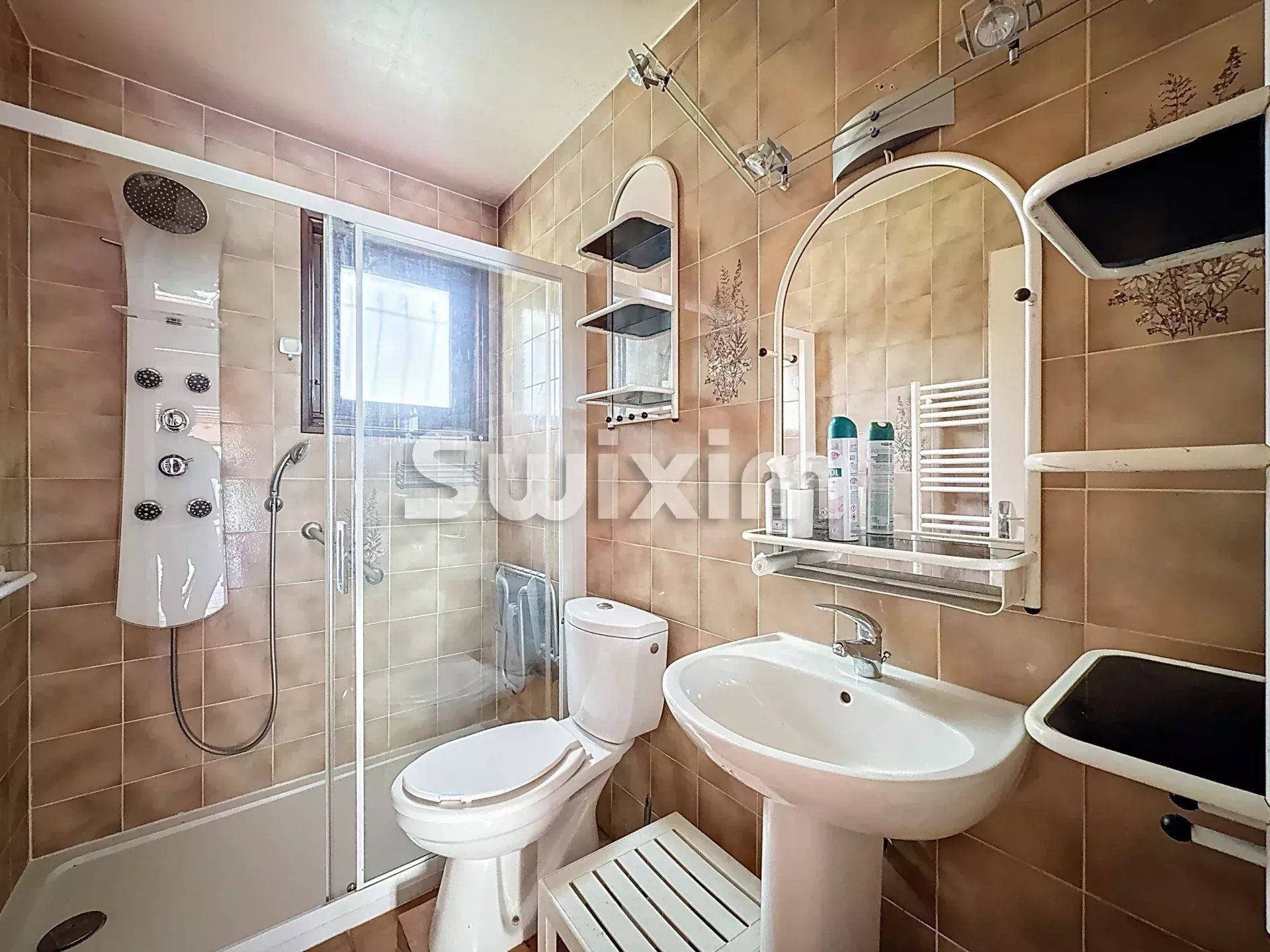 maison 7 Pièces en vente sur Cessy (01170)