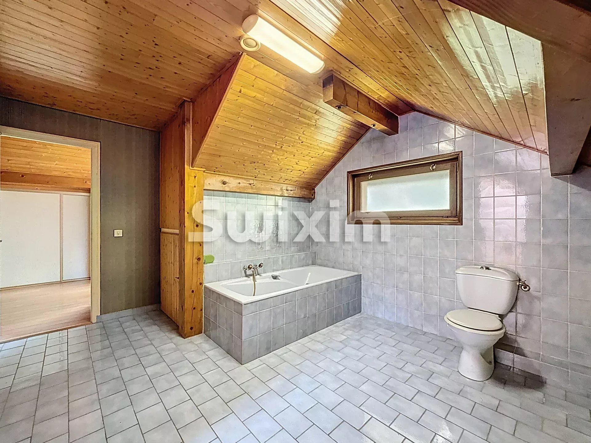 maison 7 Pièces en vente sur Cessy (01170)