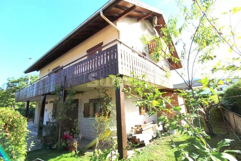 Vente Maison Scionzier 7 Pièces 244.18 m²