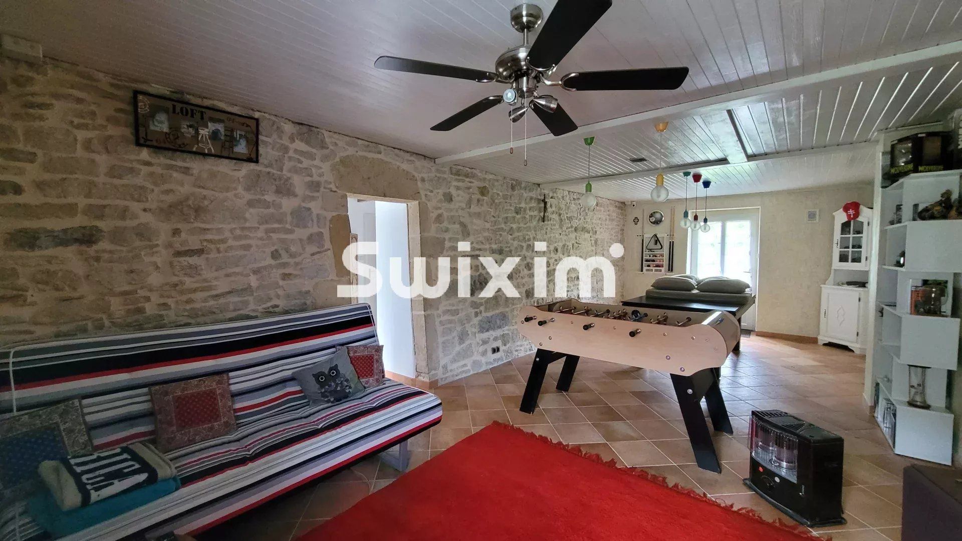 house 12 Rooms for sale on Lons-le-Saunier (39000)