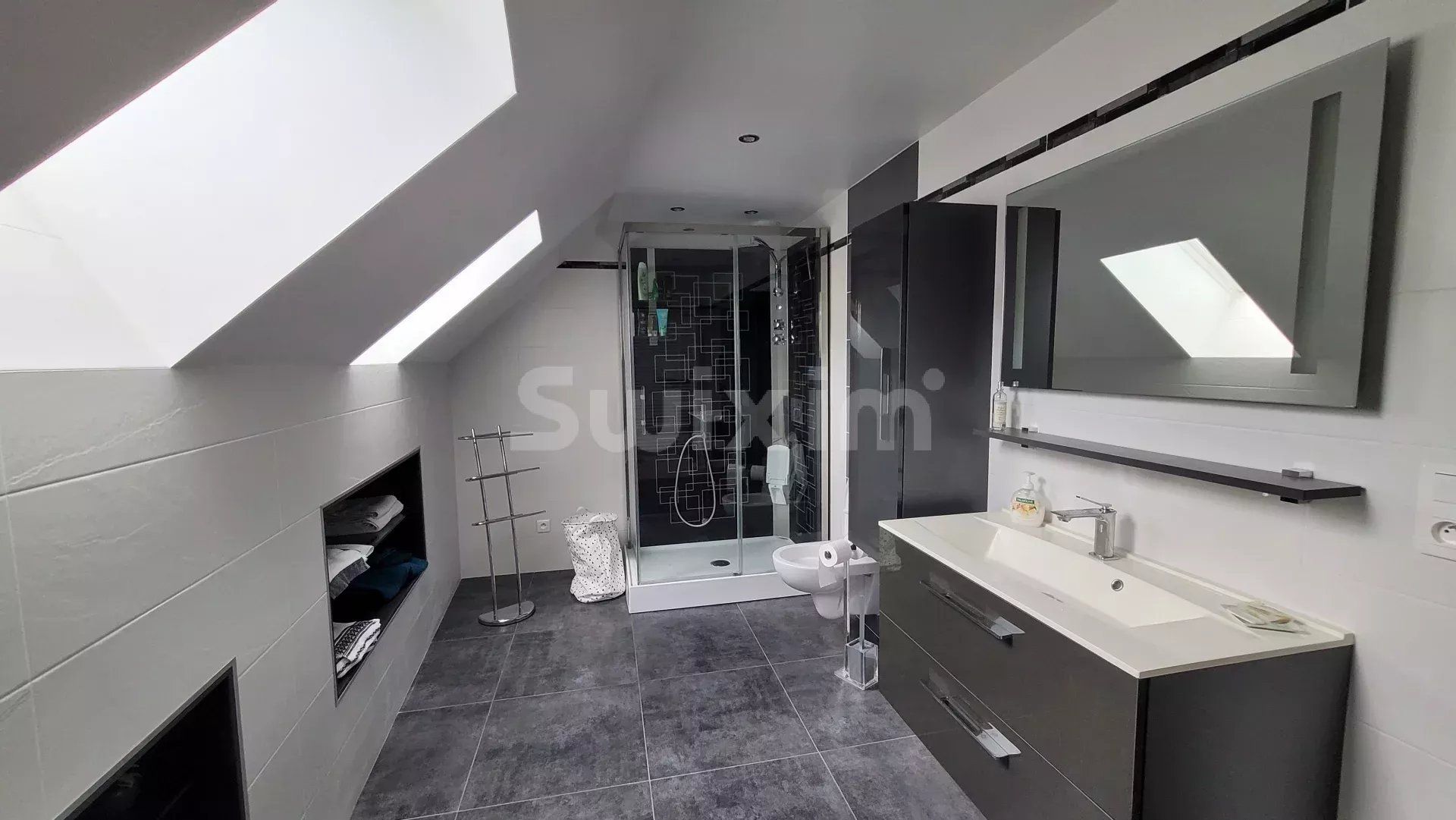 maison 12 Pièces en vente sur Lons-le-Saunier (39000)