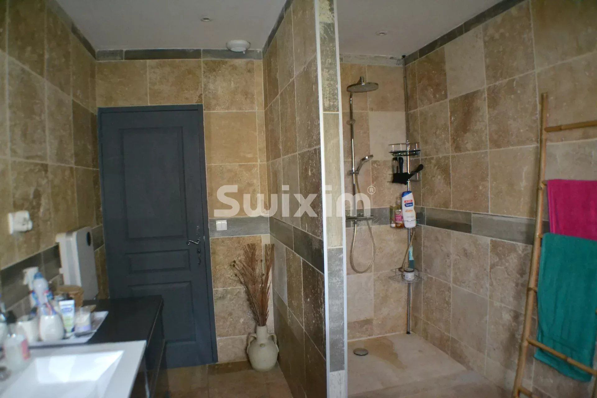 villa 6 Rooms for sale on Bellegarde (30127)