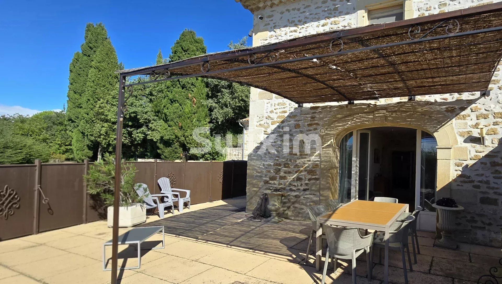 mas 5 Pièces en vente sur Visan (84820)