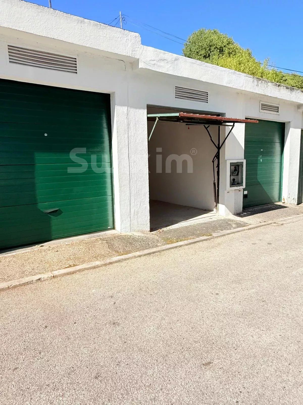 garage en location sur Amadora (2650-2)