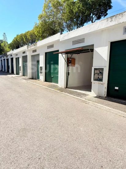 Location Garage Amadora 18 m²