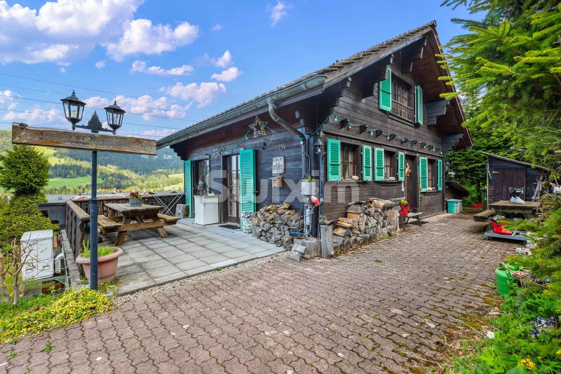 chalet 7 Camere in vendita su Châtel-Saint-Denis (1618)