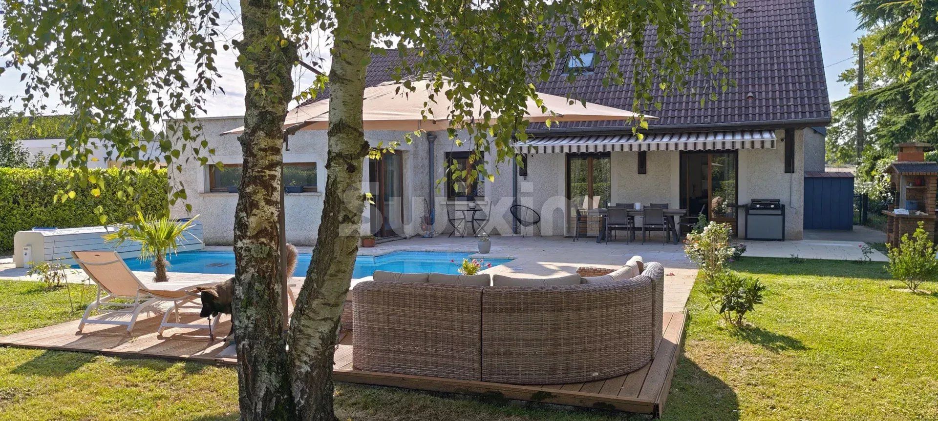 maison 8 Pièces en vente sur Damparis (39500)