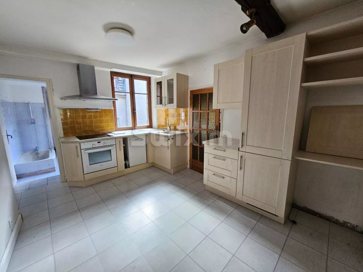 Vente Appartement Dole 8 Pièces 123 m²
