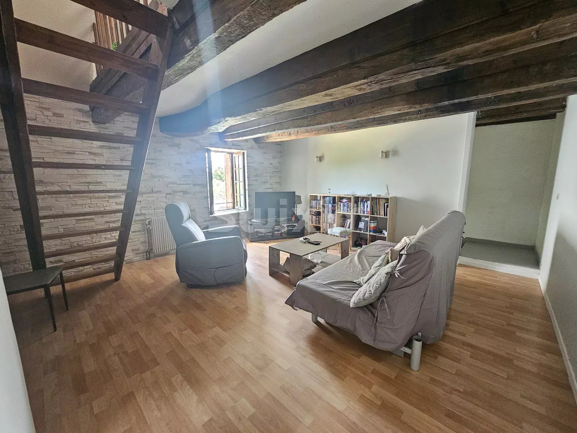 maison 5 Pièces en vente sur Châtenois (39700)