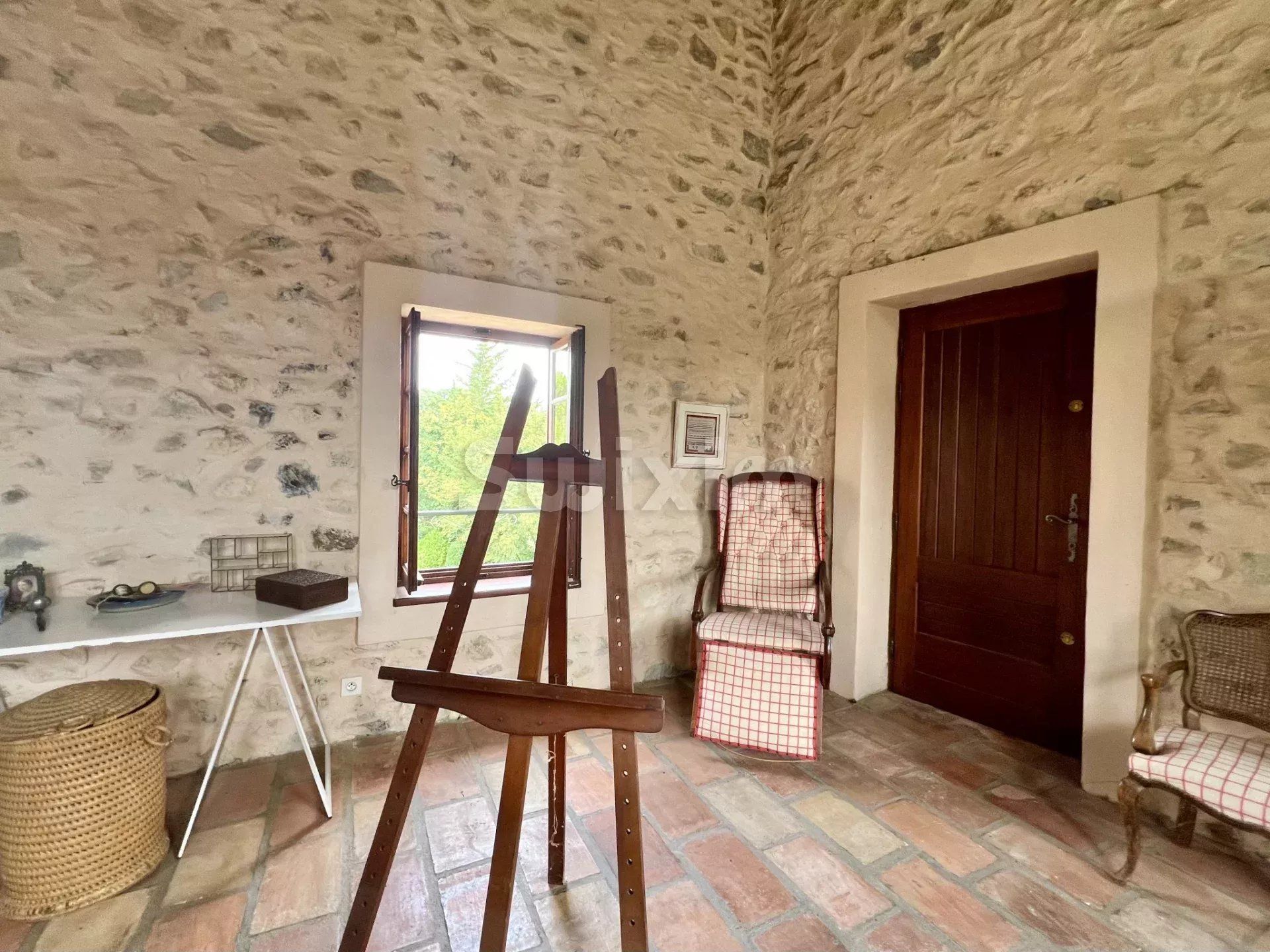 mas 12 Pièces en vente sur Saint-Bénézet (30350)