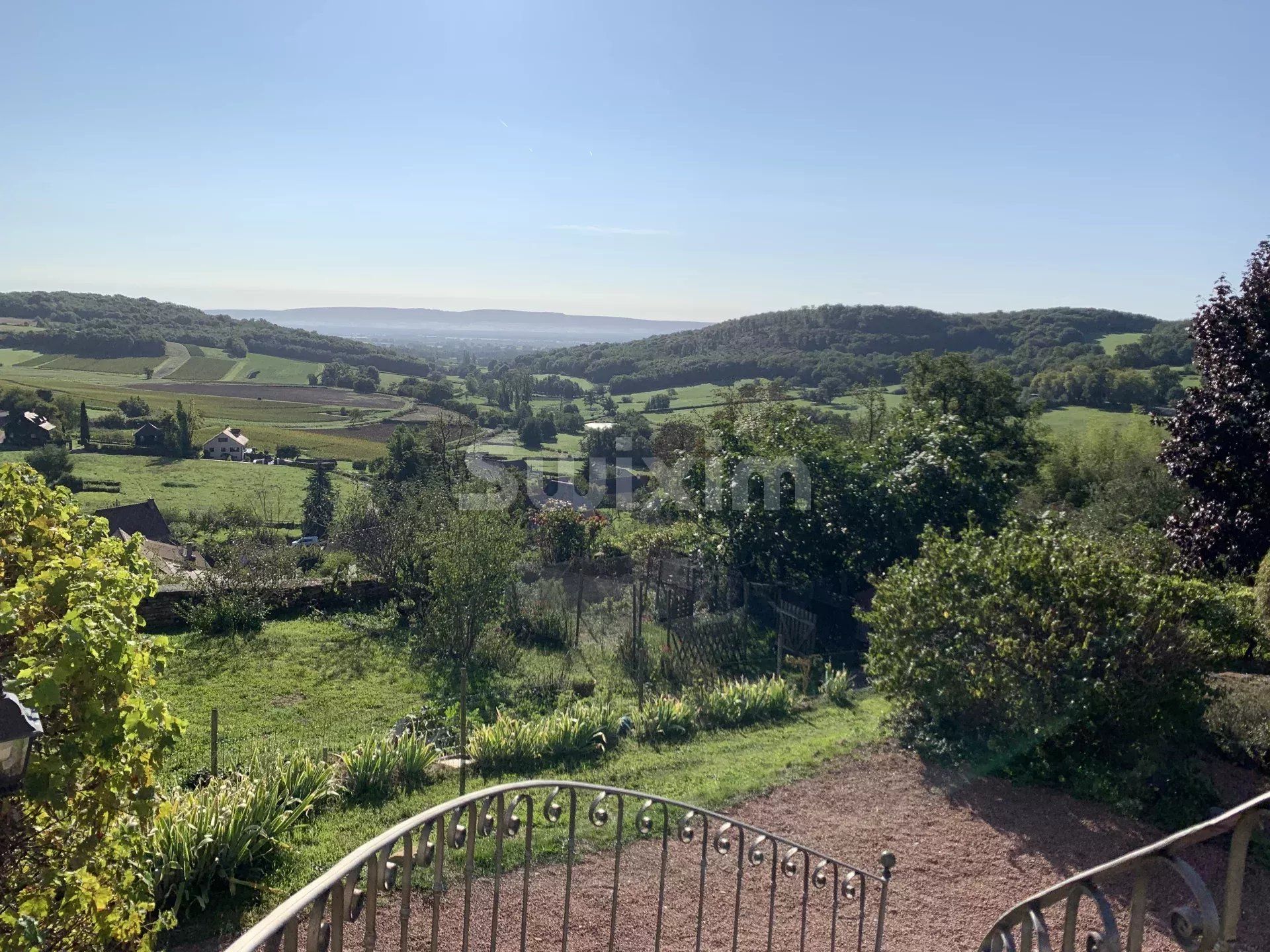 anwesen 10 Zimmer zum verkauf auf Culles-les-Roches (71460)