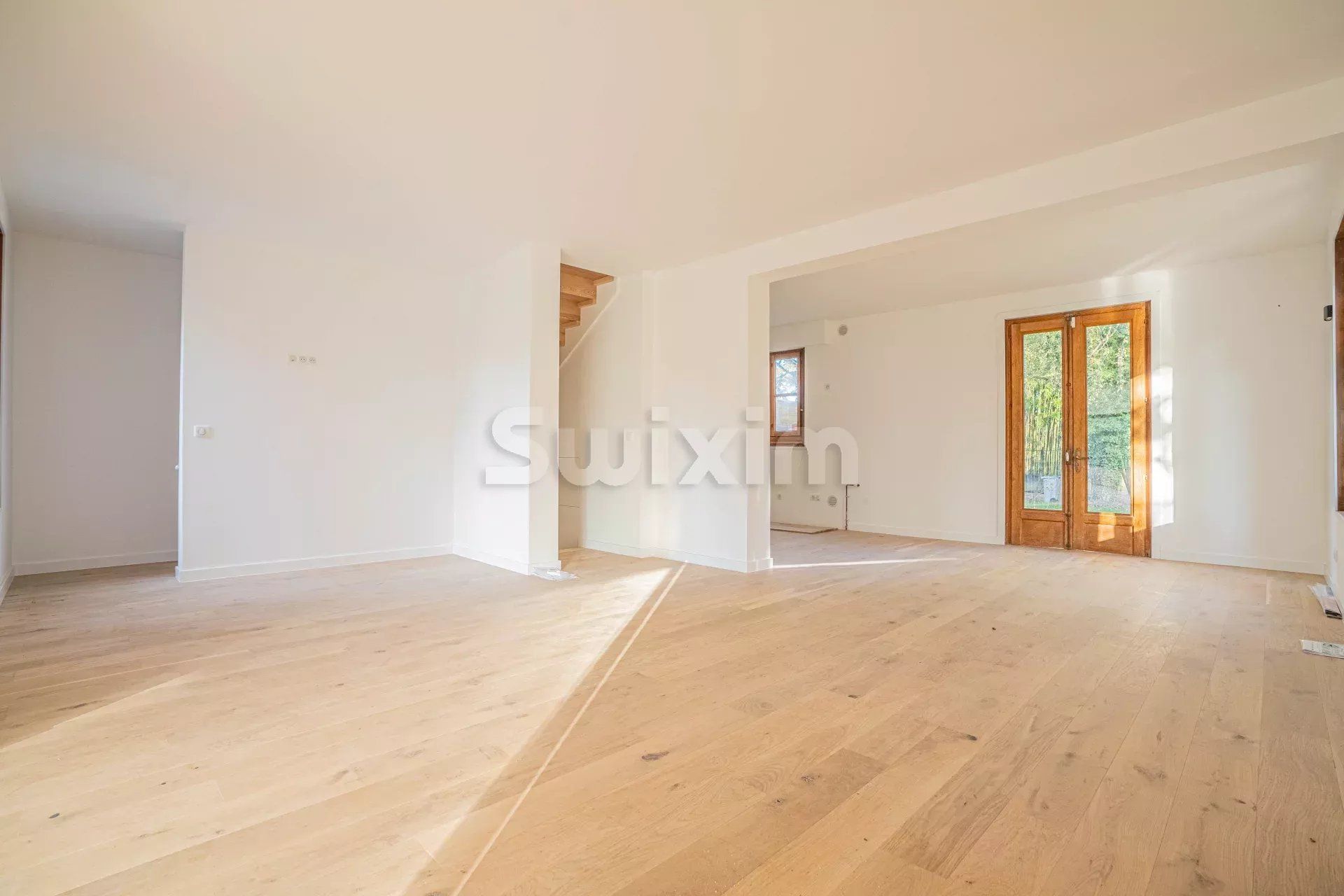 maison 7 Pièces en vente sur Prévessin-Moëns (01280)