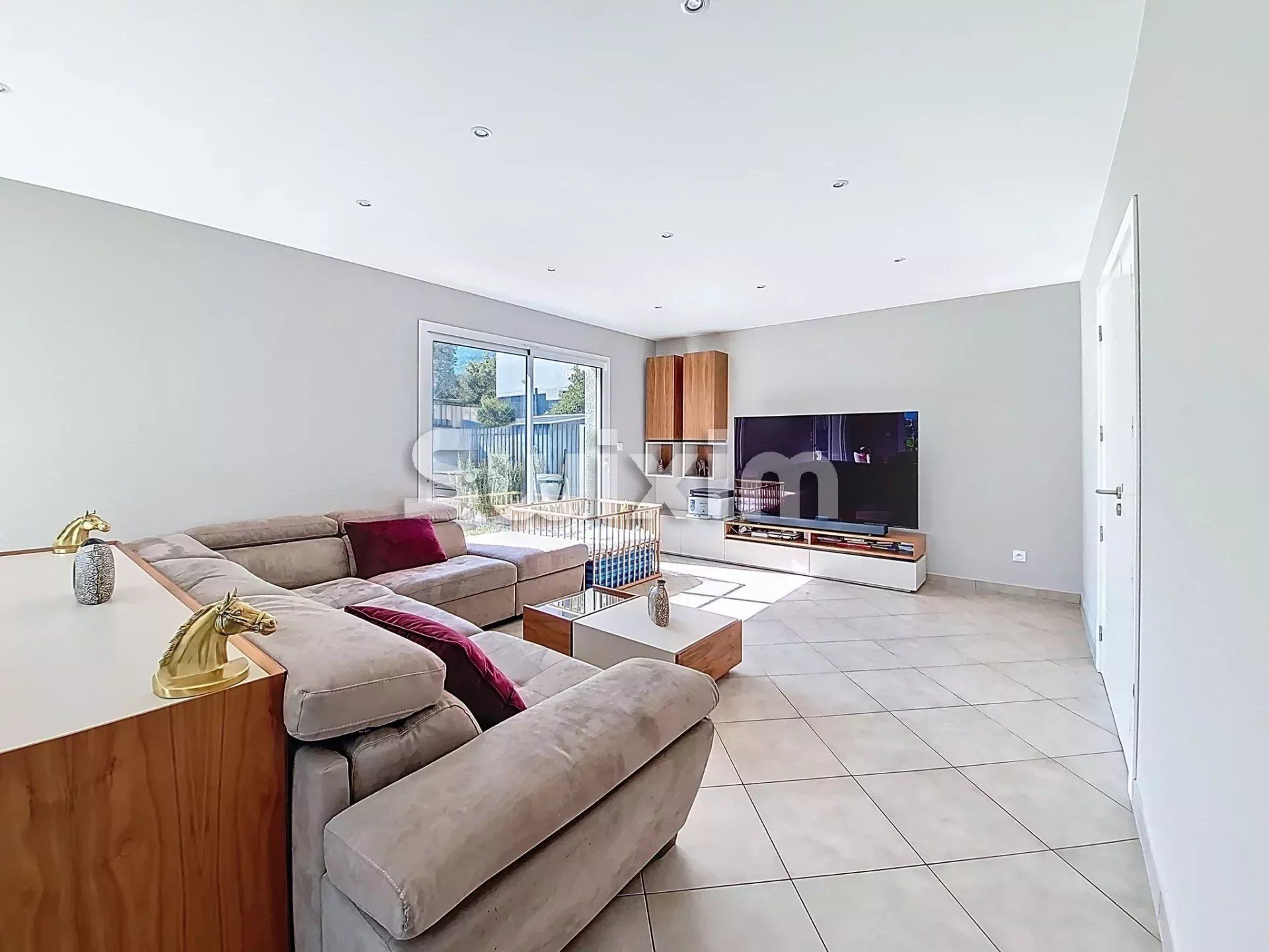 maison 5 Pièces en vente sur Péron (01630)