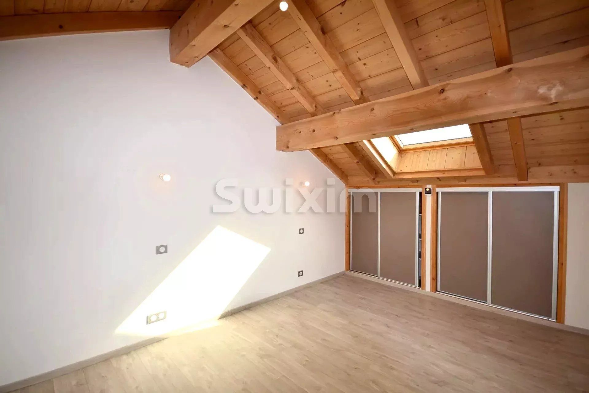 maison 5 Pièces en location sur Gaillard (74240)