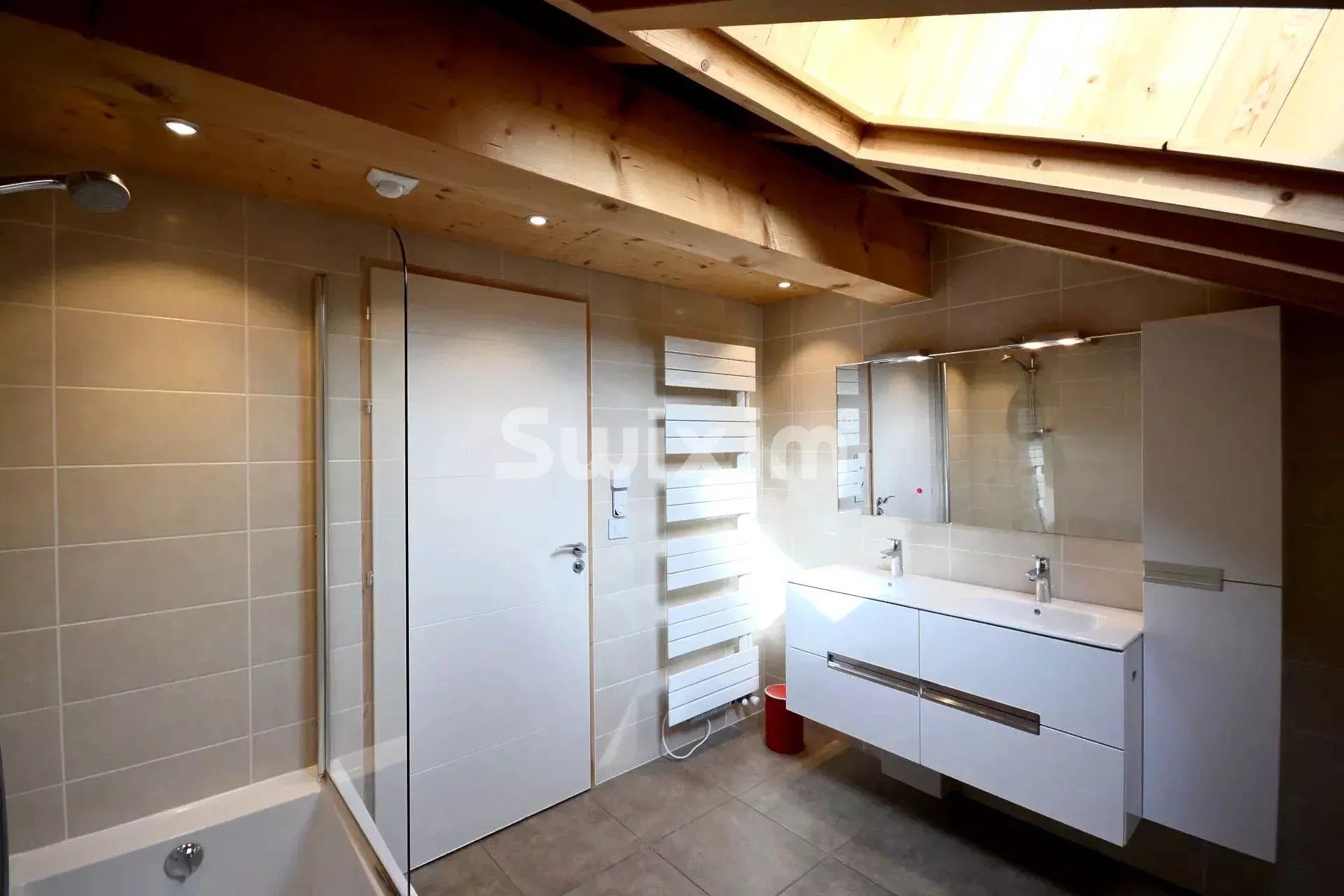 haus 5 Zimmer zur miete auf Gaillard (74240)