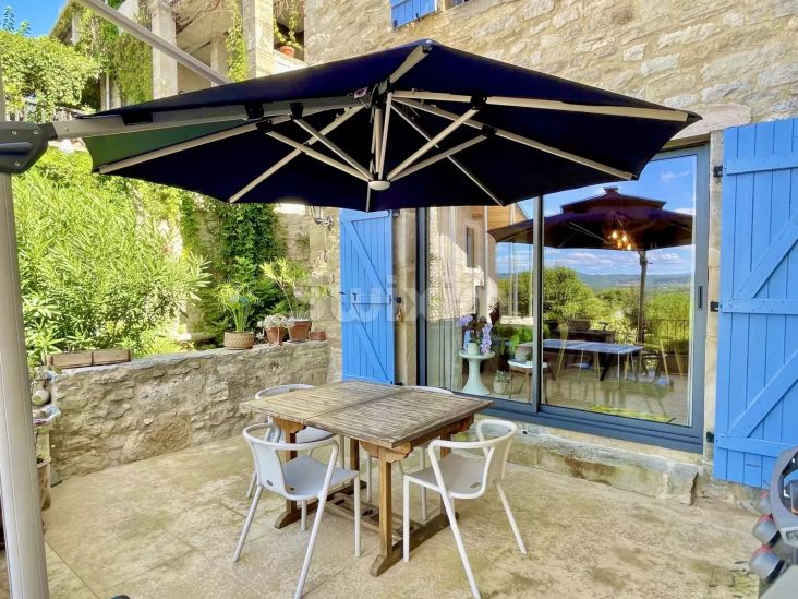 Vente Maison Barjac 1 pièce 156 m²