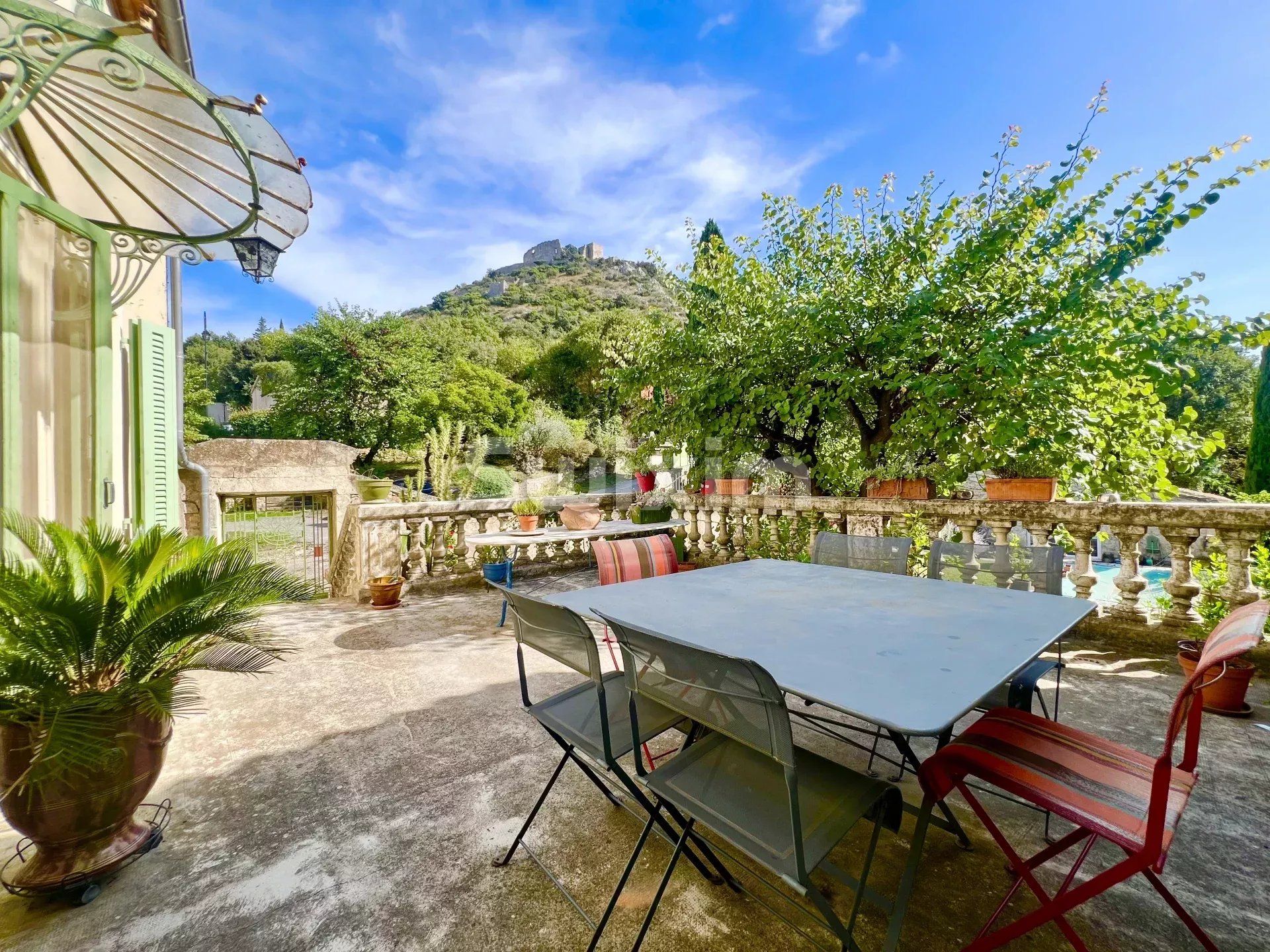 maison 13 Pièces en vente sur Saint-Victor-la-Coste (30290)