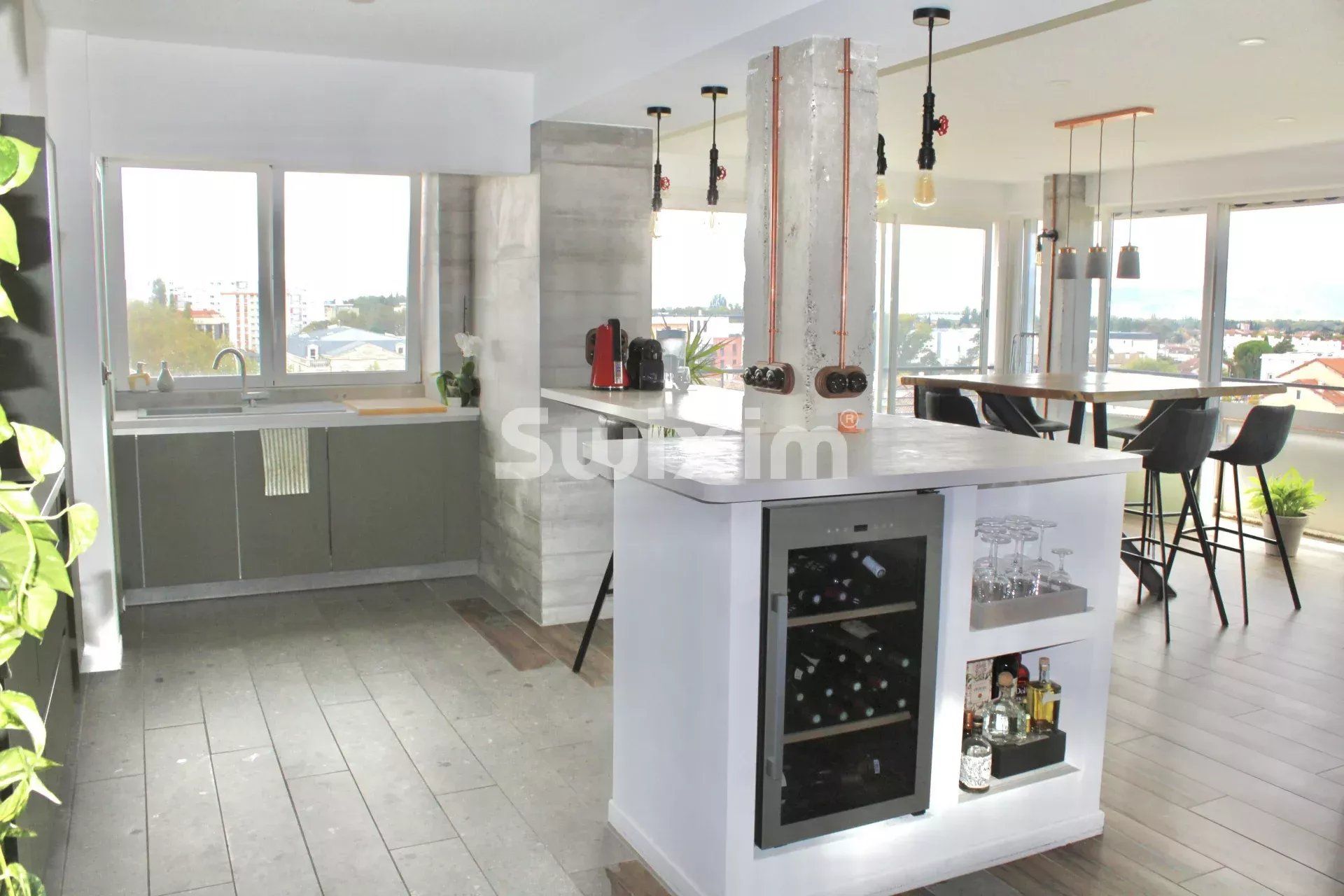 apartment 3 Rooms for sale on Montélimar (26200)