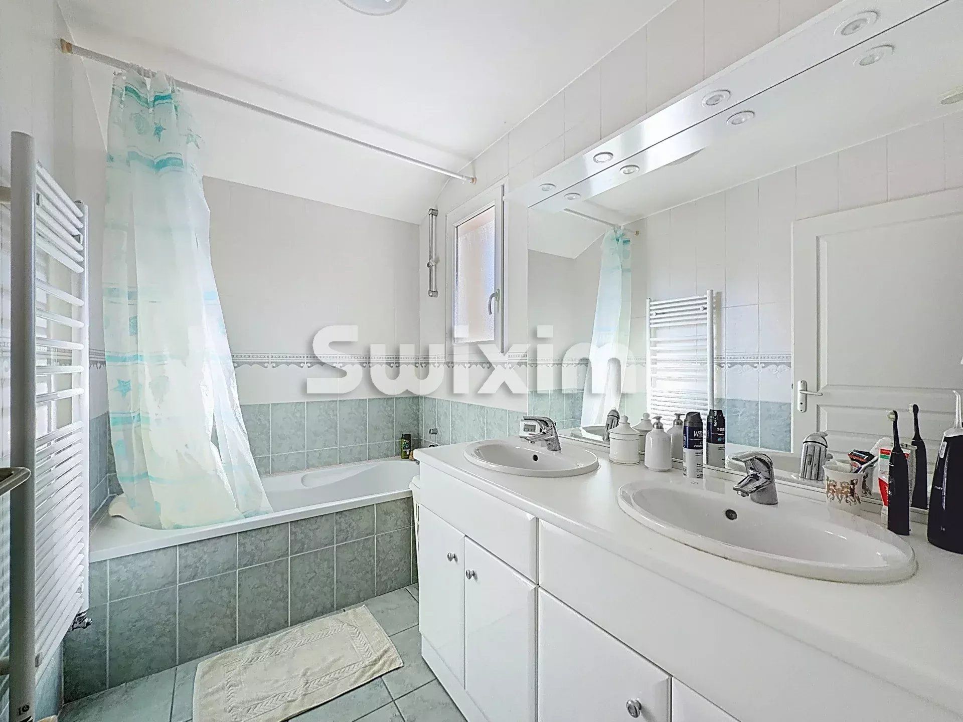 maison 6 Pièces en vente sur Prévessin-Moëns (01280)