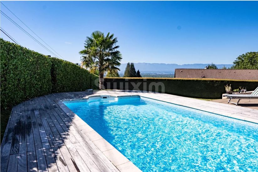 Vente Maison Saint-Cergues 6 Pièces 250 m²