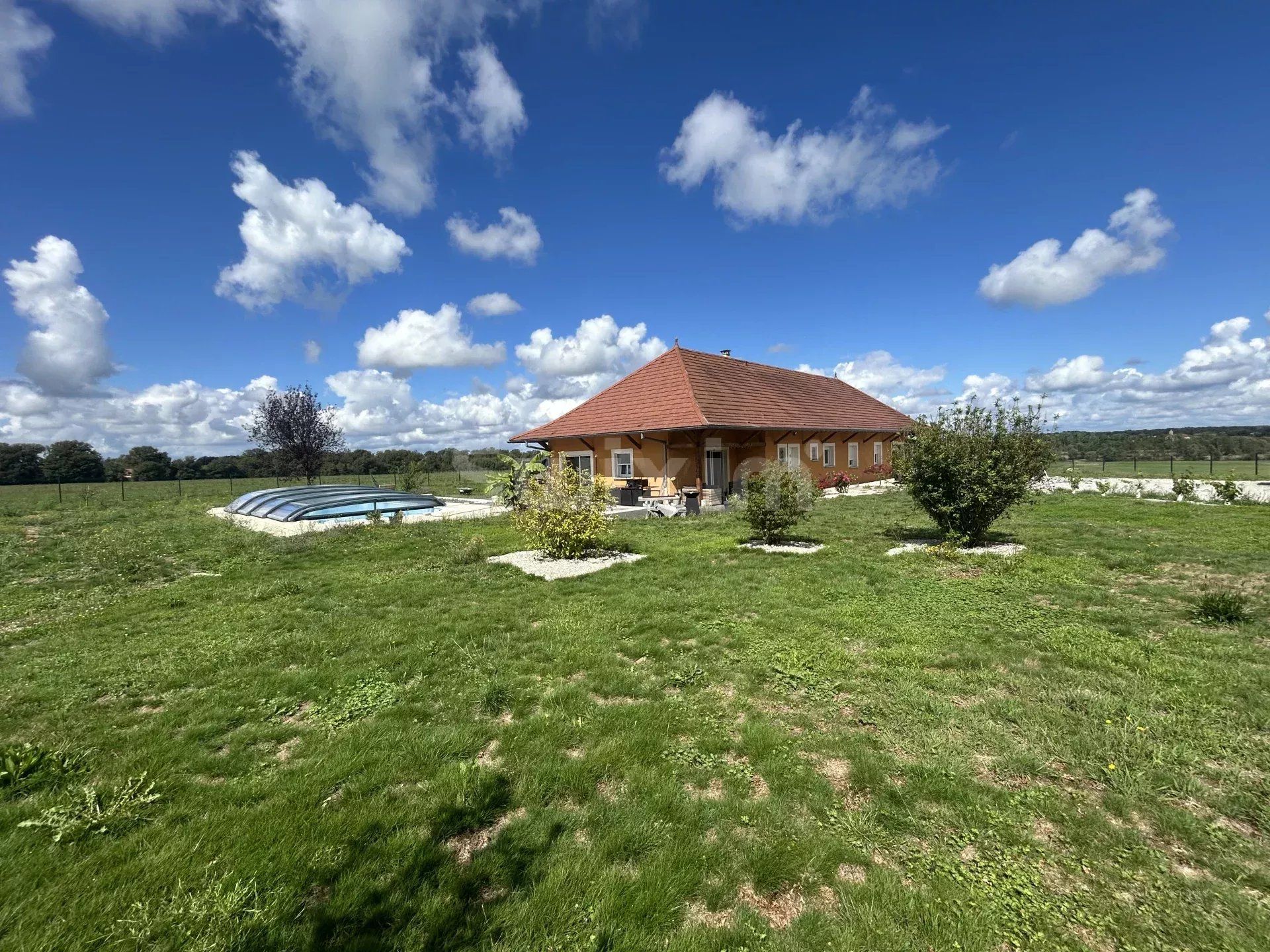 maison 6 Pièces en vente sur Bletterans (39140)