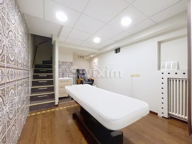 Vente Commerce Sallanches 2 Pièces 29.1 m²