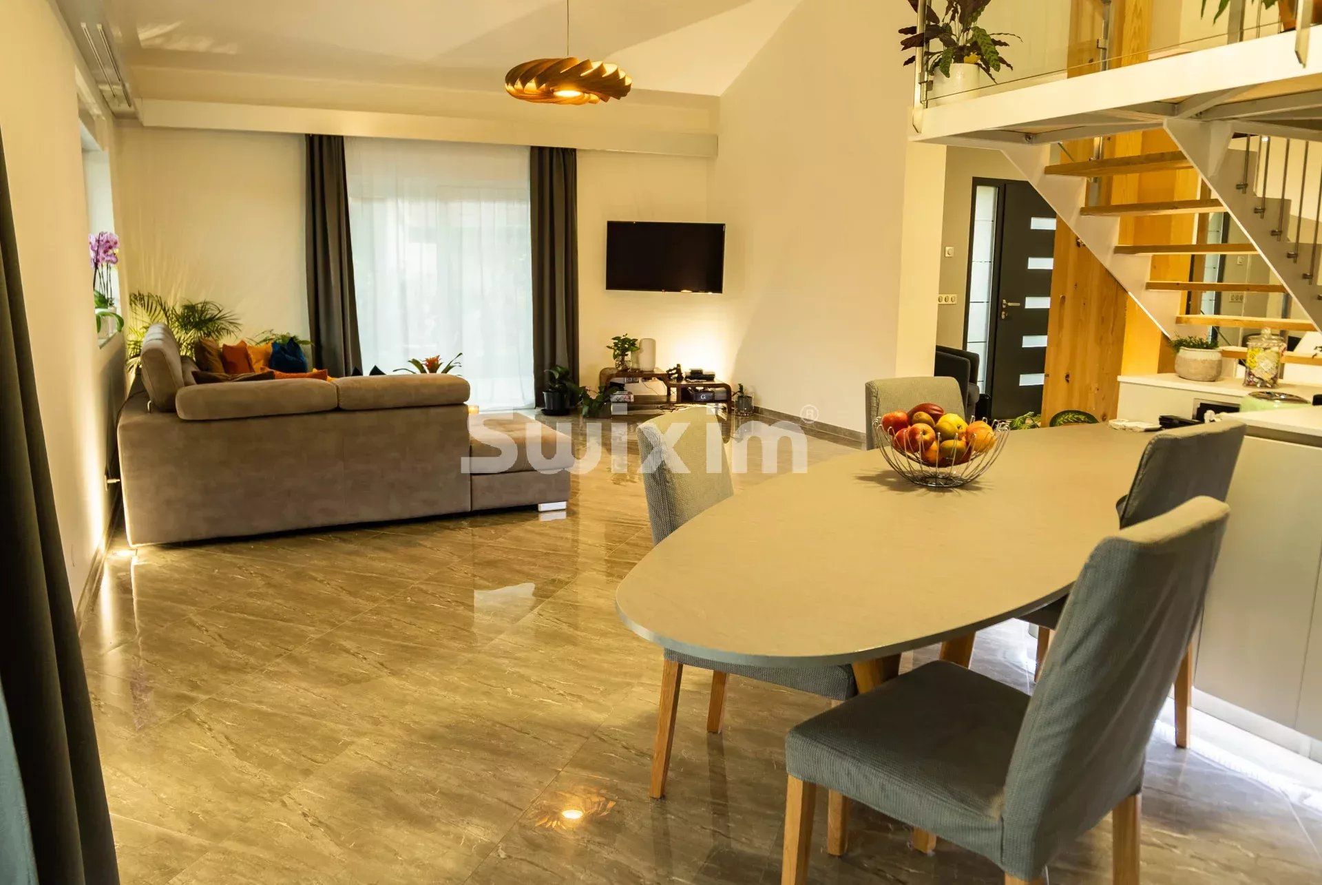 house 9 Rooms for sale on Veigy-Foncenex (74140)